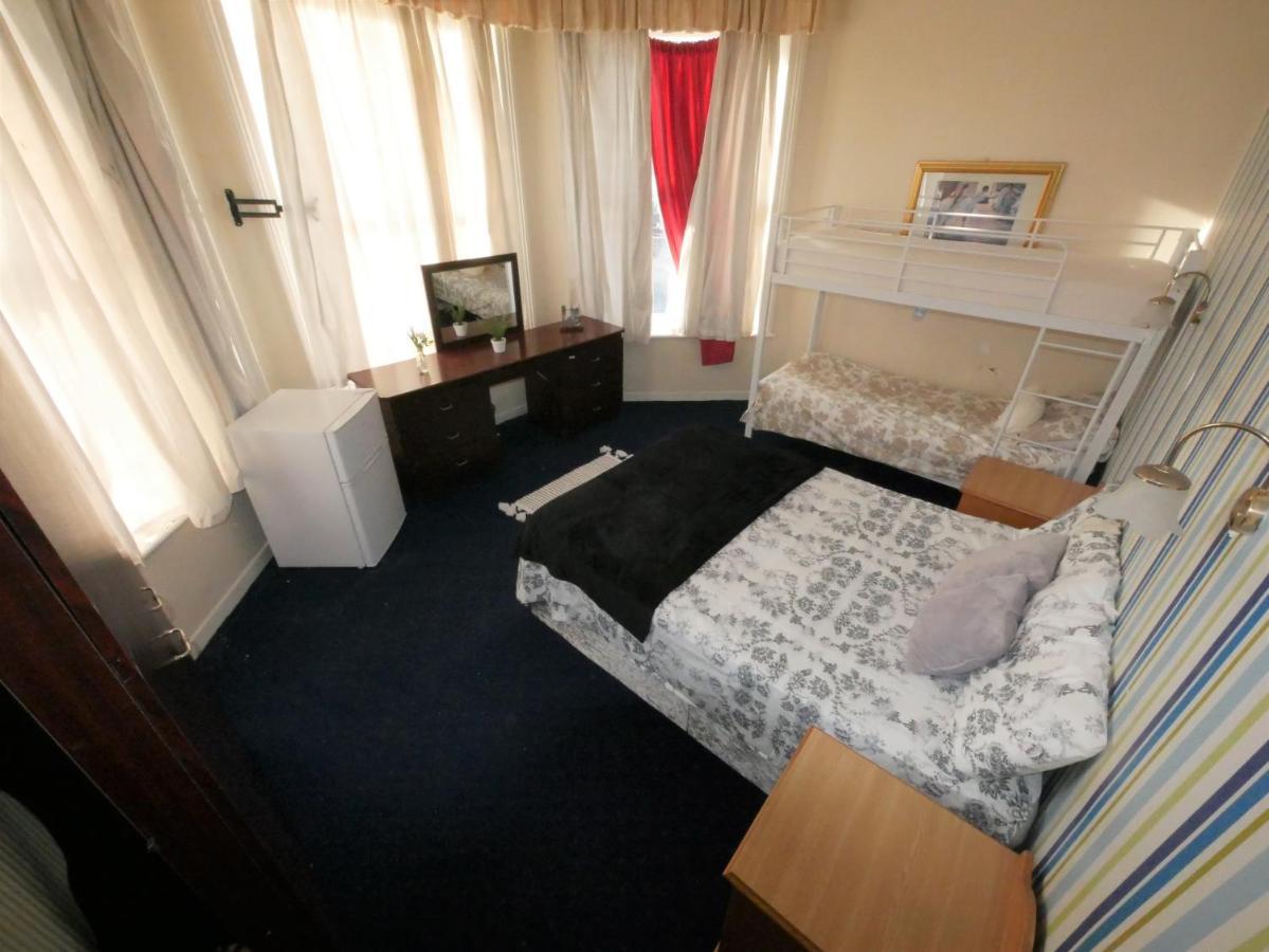 Bourne Hall Hotel Bournemouth Esterno foto