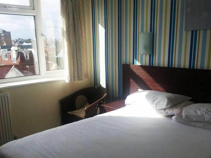 Bourne Hall Hotel Bournemouth Esterno foto